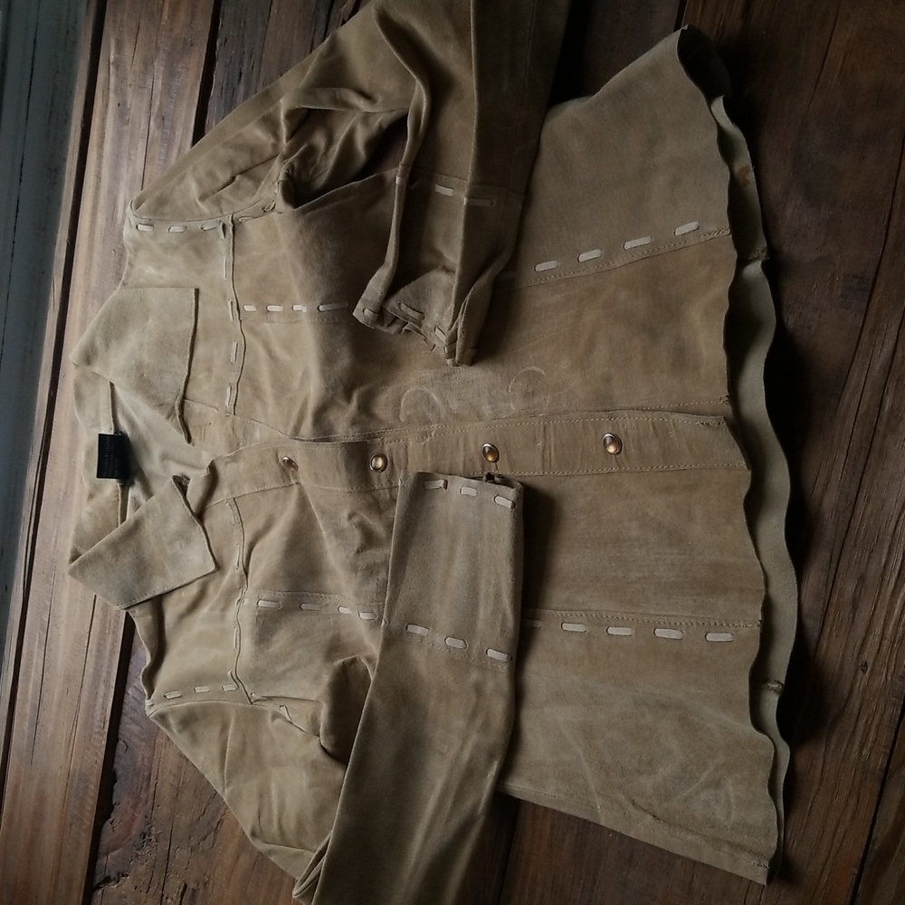 Wet Seal | VINTAGE 100% Leather Shacket- S